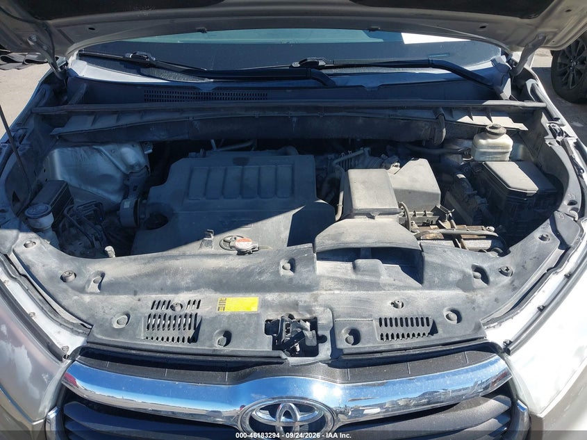 TOYOTA HIGHLANDER - zdjęcie 10
