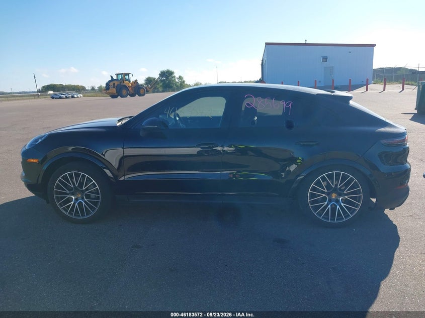 PORSCHE CAYENNE COUPE - zdjęcie 15