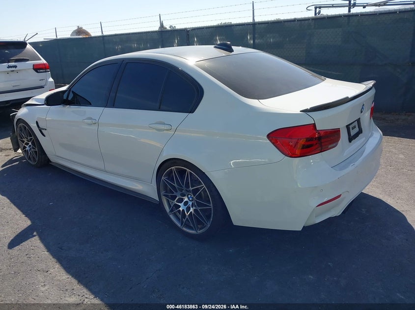 BMW M3 - zdjęcie 3