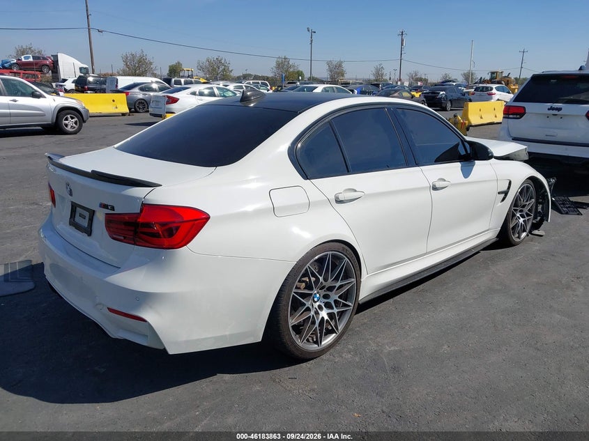 BMW M3 - zdjęcie 4