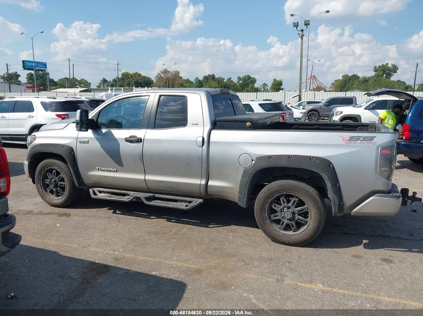 TOYOTA TUNDRA - zdjęcie 14