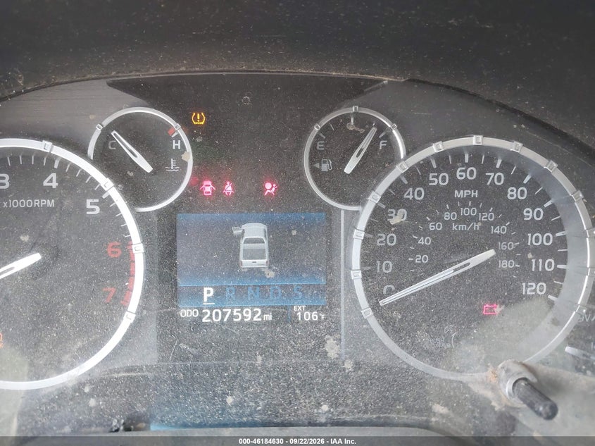 TOYOTA TUNDRA - zdjęcie 15