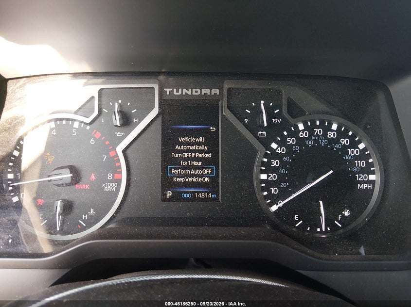 TOYOTA TUNDRA - zdjęcie 15