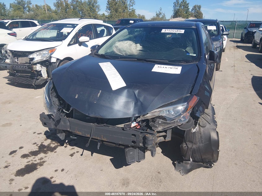 TOYOTA COROLLA - zdjęcie 6