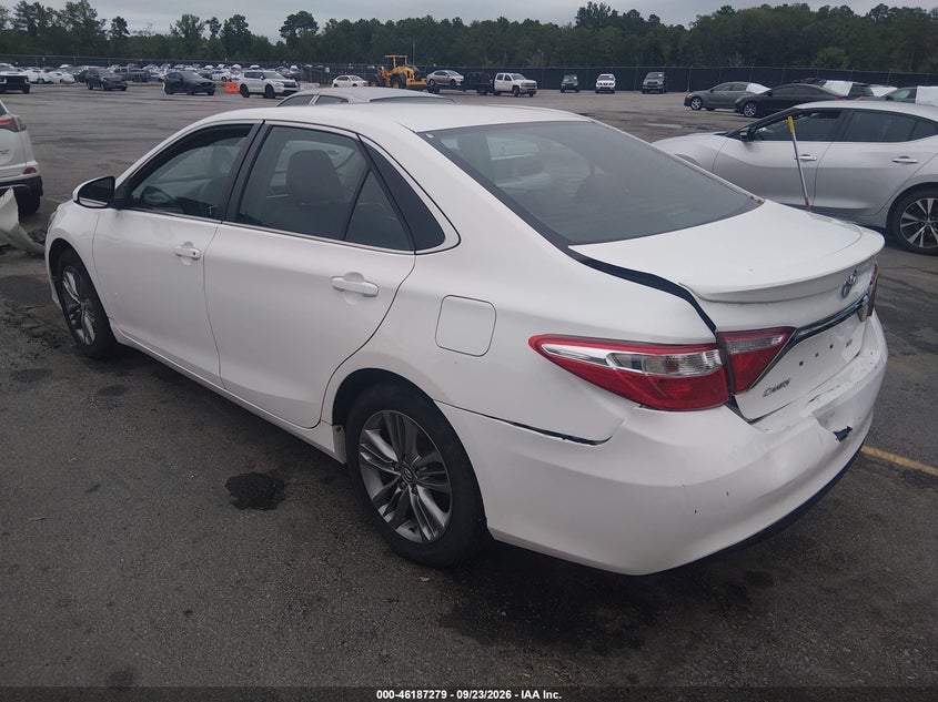 TOYOTA CAMRY - zdjęcie 3