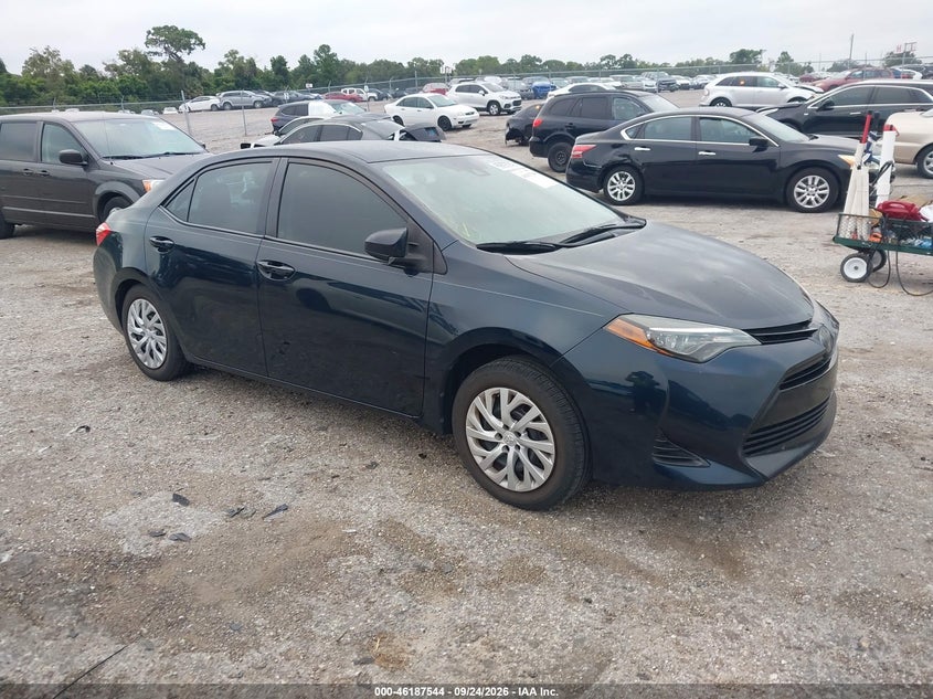 TOYOTA COROLLA - zdjęcie 1