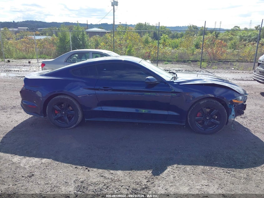 FORD MUSTANG - zdjęcie 14