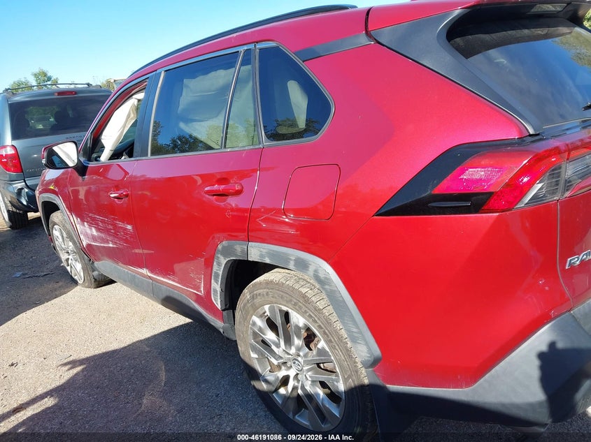 TOYOTA RAV4 - zdjęcie 14