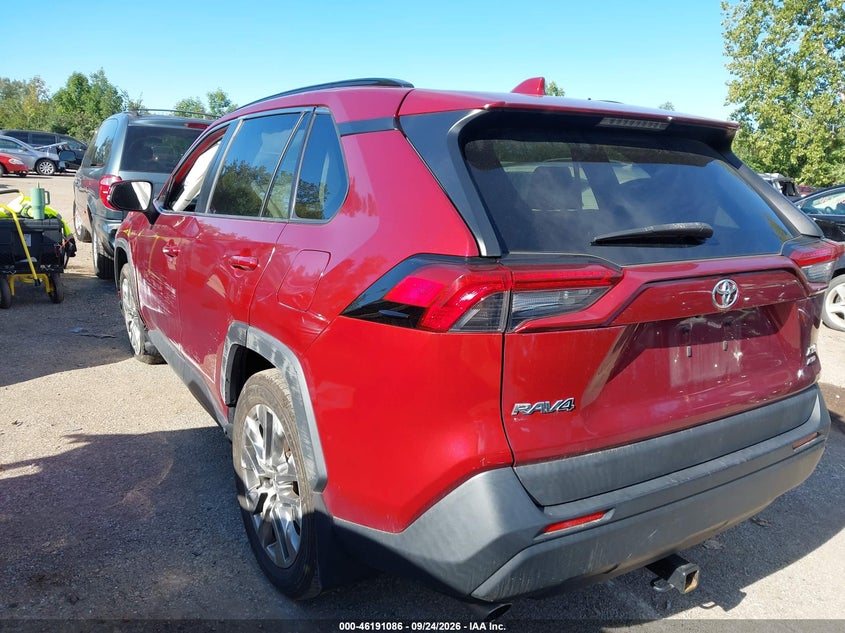 TOYOTA RAV4 - zdjęcie 3