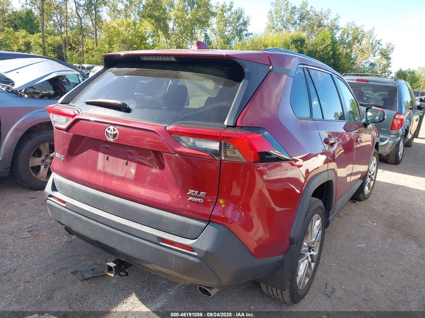 TOYOTA RAV4 - zdjęcie 4