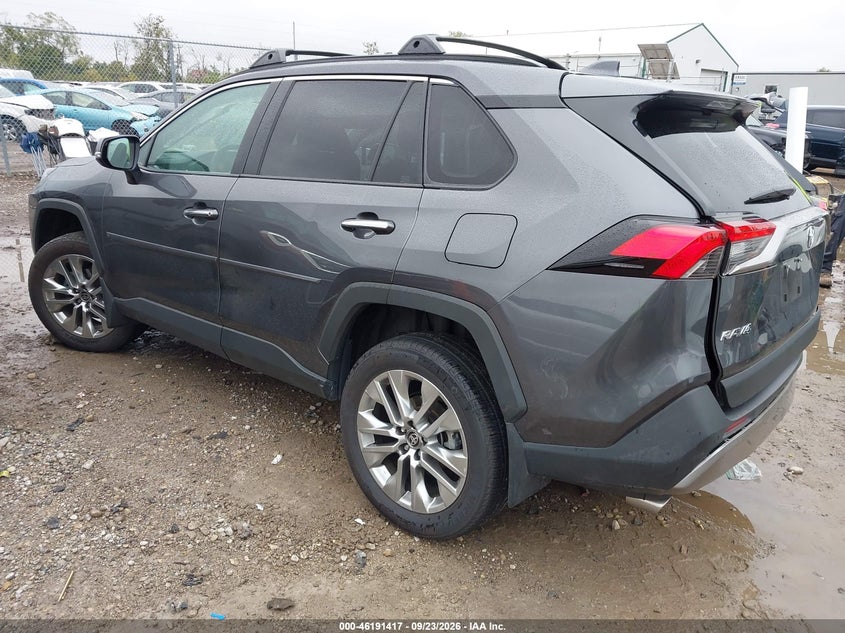 TOYOTA RAV4 - zdjęcie 3