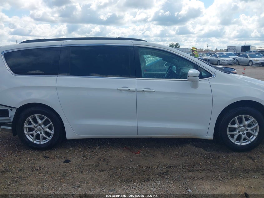 CHRYSLER PACIFICA - zdjęcie 14