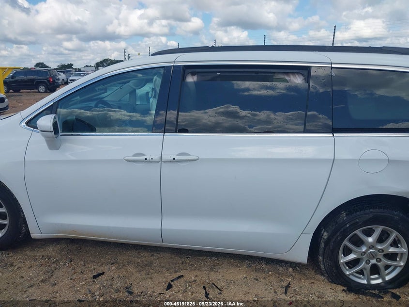 CHRYSLER PACIFICA - zdjęcie 15