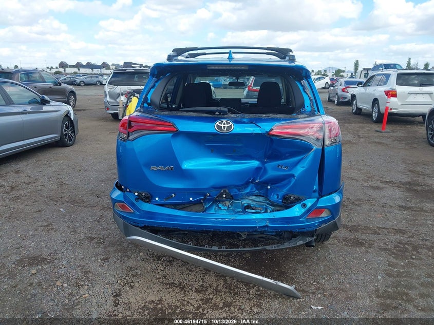 TOYOTA RAV4 - zdjęcie 16