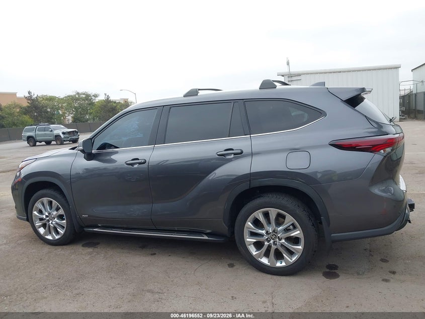 TOYOTA HIGHLANDER HYBRID - zdjęcie 14