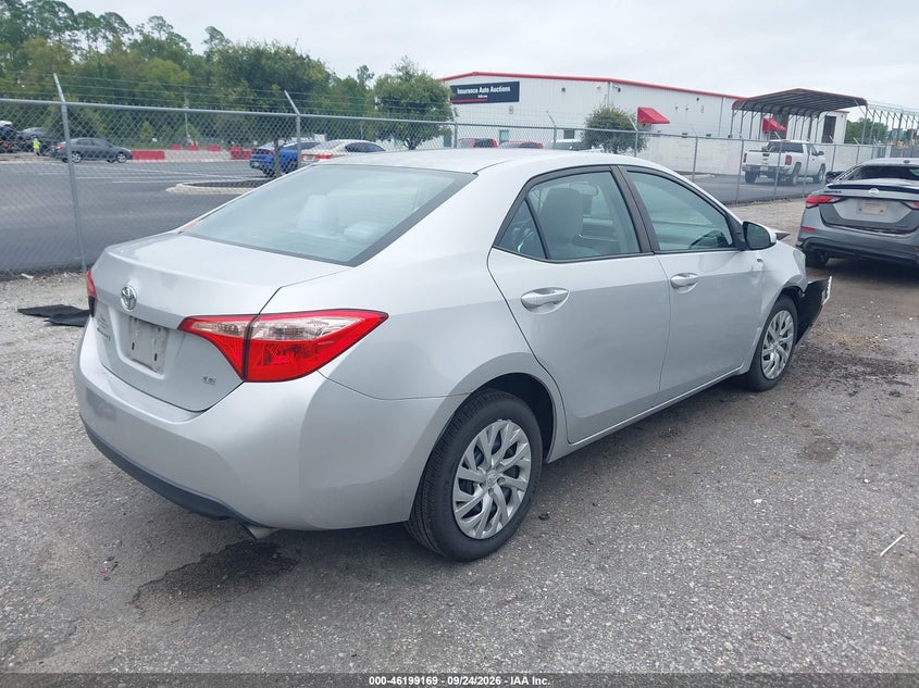 TOYOTA COROLLA - zdjęcie 4