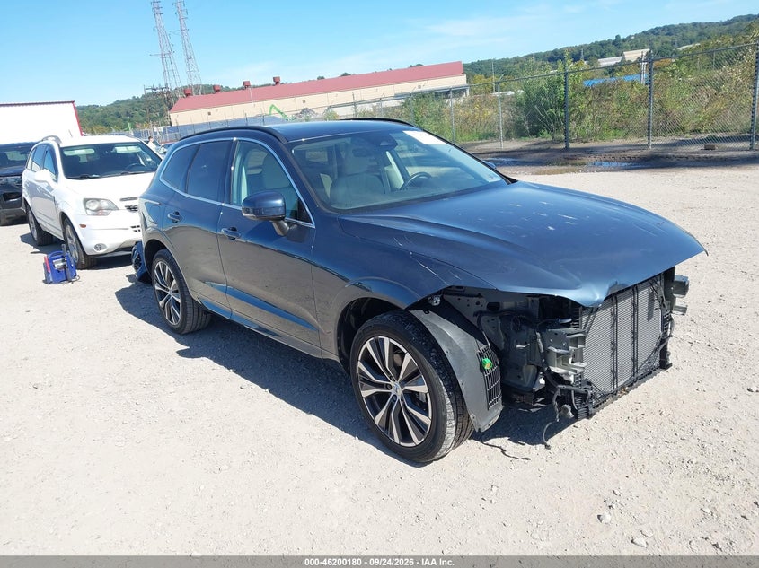 VOLVO XC60 - zdjęcie 1