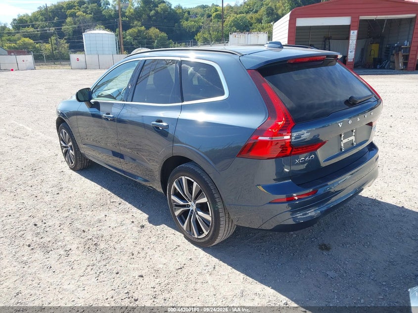 VOLVO XC60 - zdjęcie 3