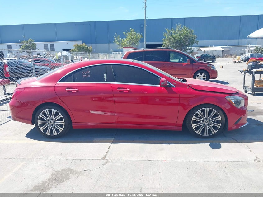 MERCEDES-BENZ CLA 250 - zdjęcie 13
