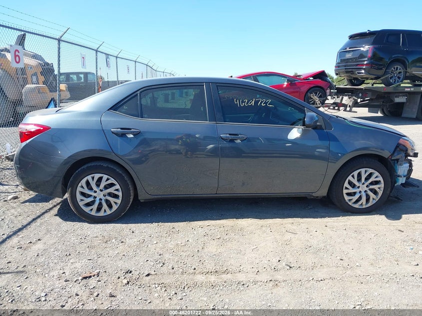 TOYOTA COROLLA - zdjęcie 13