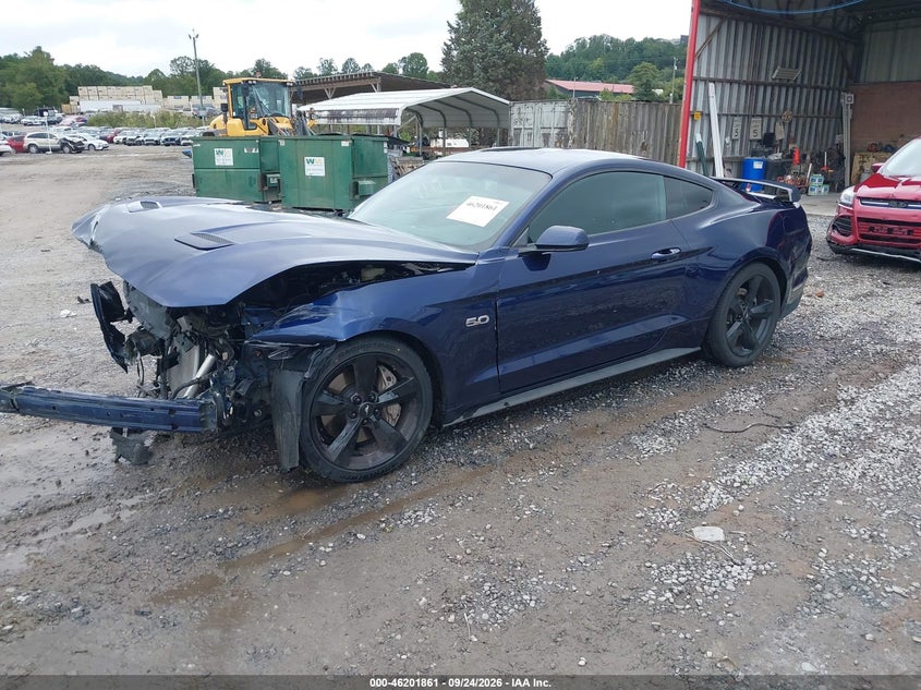 FORD MUSTANG - zdjęcie 2