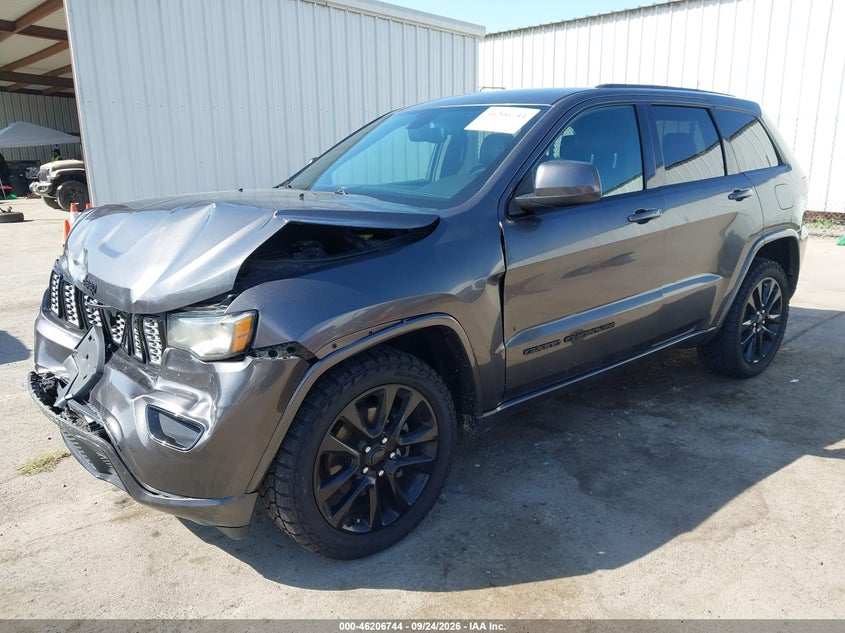 JEEP GRAND CHEROKEE - zdjęcie 2