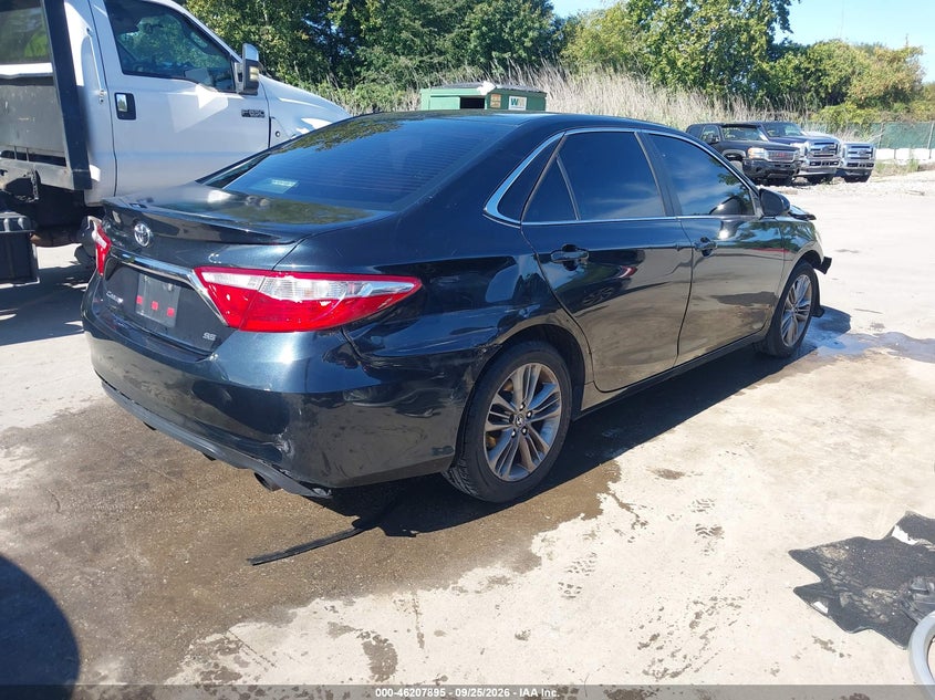 TOYOTA CAMRY - zdjęcie 4