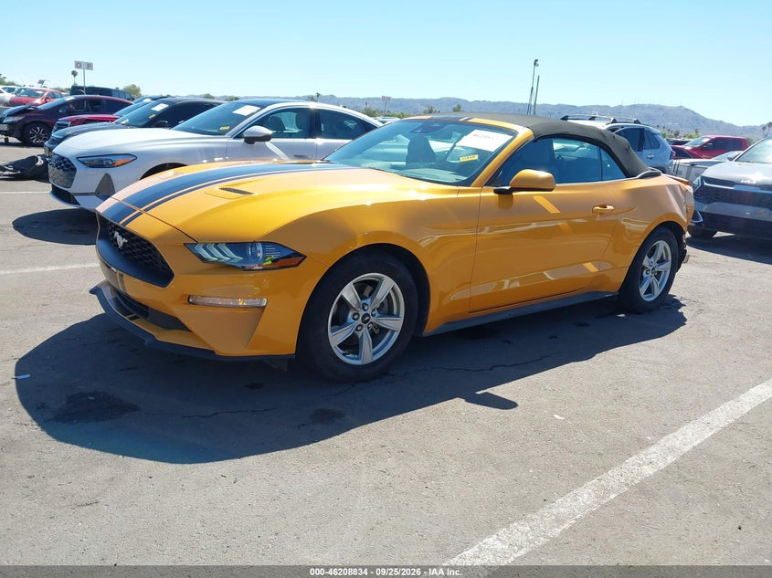 FORD MUSTANG - zdjęcie 2