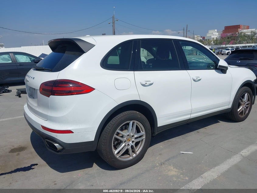 PORSCHE CAYENNE - zdjęcie 4