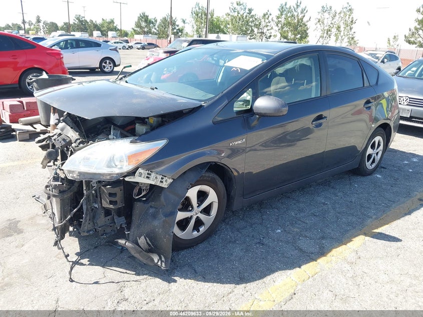TOYOTA PRIUS - zdjęcie 2
