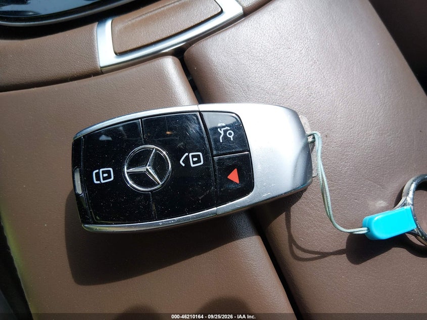 MERCEDES-BENZ AMG E 43 - zdjęcie 11