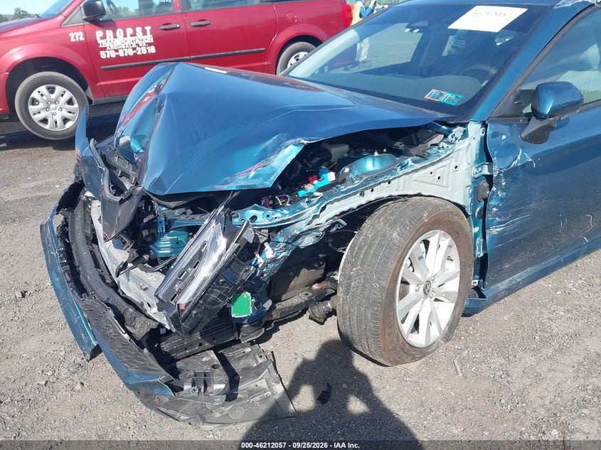 TOYOTA CAMRY - zdjęcie 6