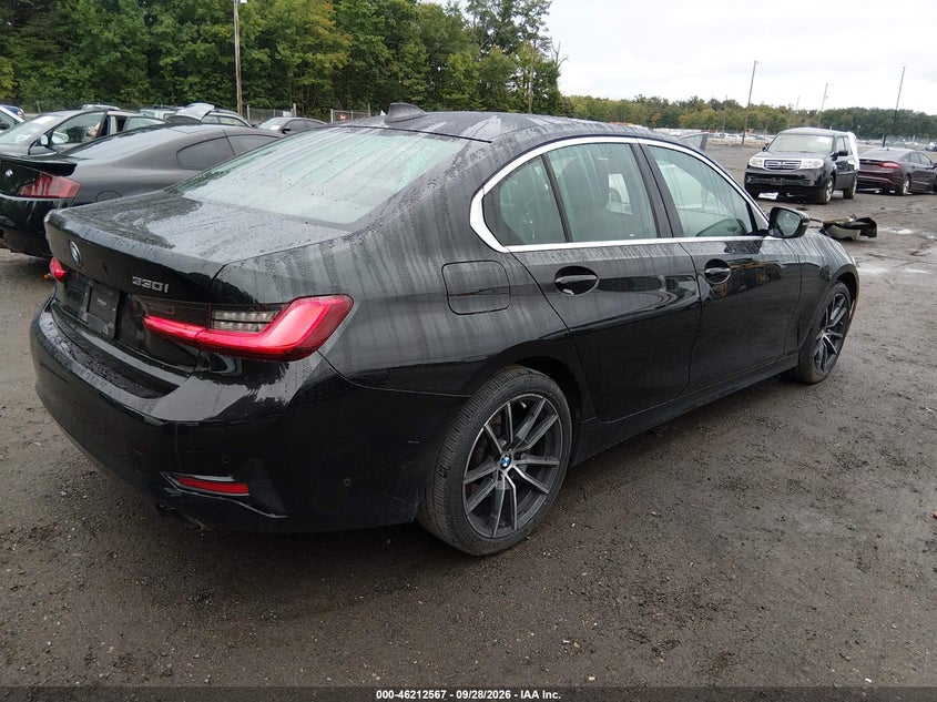 BMW 330I - zdjęcie 4