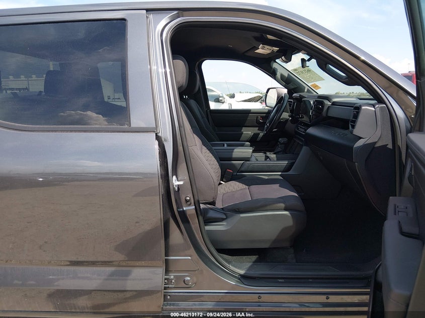 TOYOTA TUNDRA - zdjęcie 5