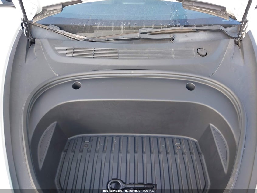 TESLA MODELO 3 - zdjęcie 10