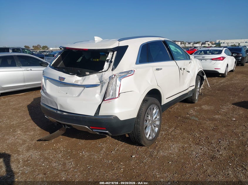 CADILLAC XT5 - zdjęcie 20