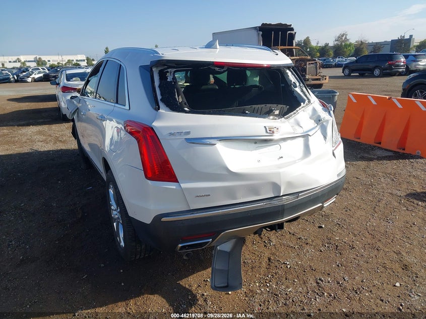 CADILLAC XT5 - zdjęcie 21