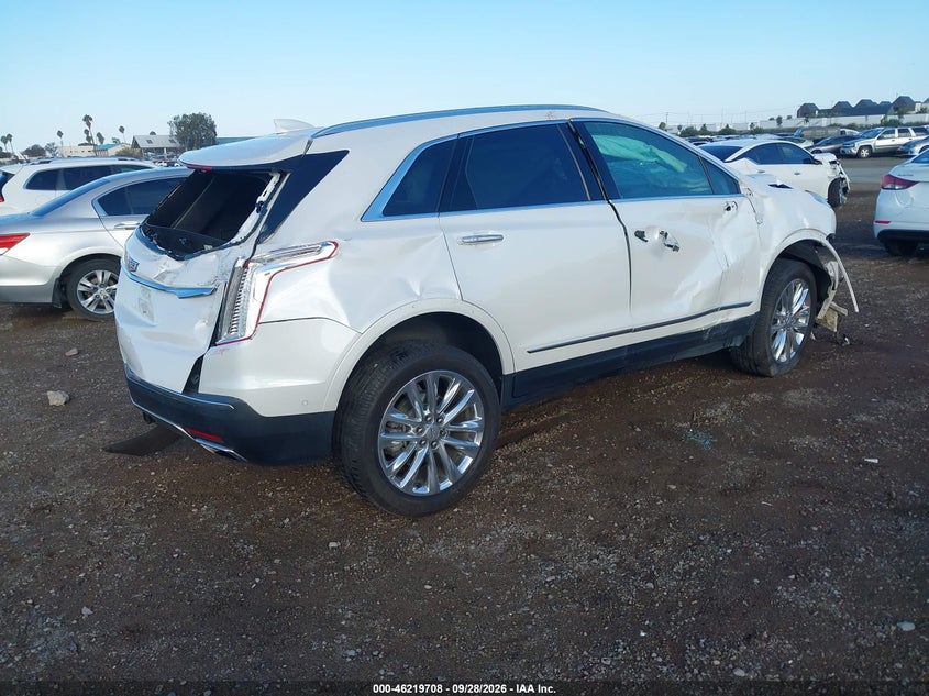 CADILLAC XT5 - zdjęcie 4