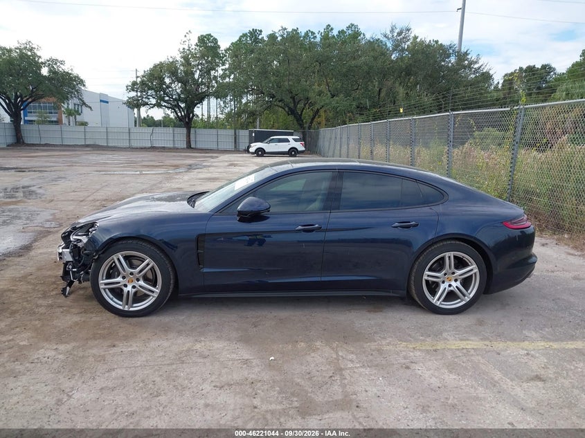PORSCHE PANAMERA - zdjęcie 14