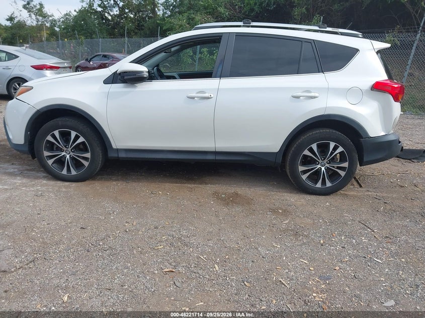 TOYOTA RAV4 - zdjęcie 15