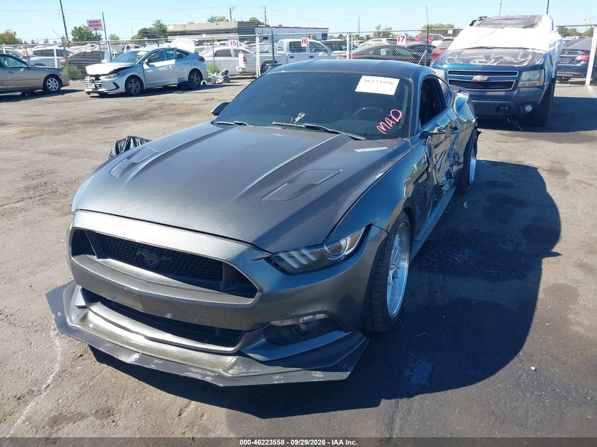FORD MUSTANG - zdjęcie 2