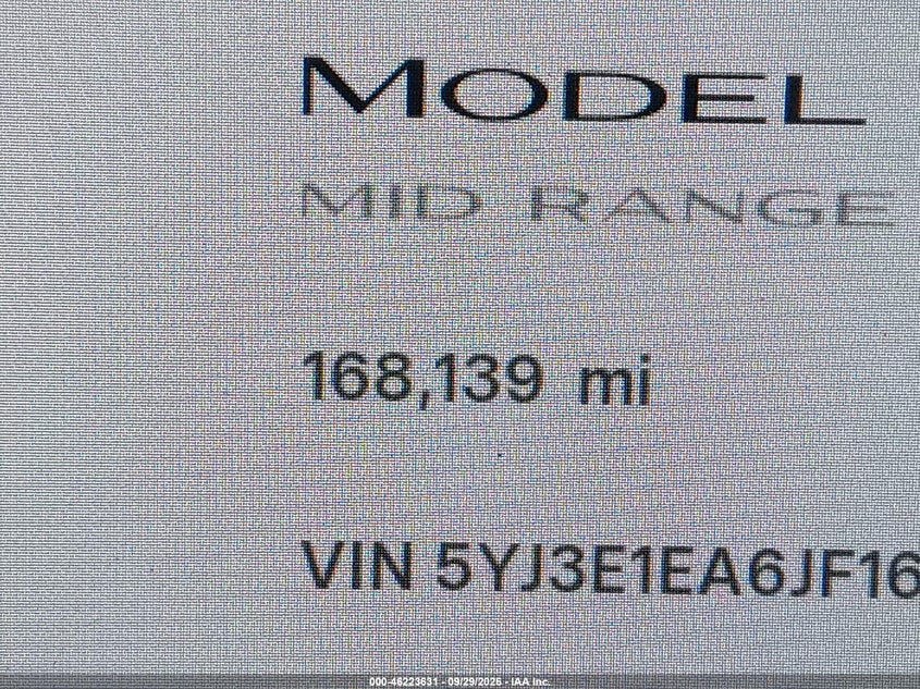 TESLA MODEL 3 - zdjęcie 15