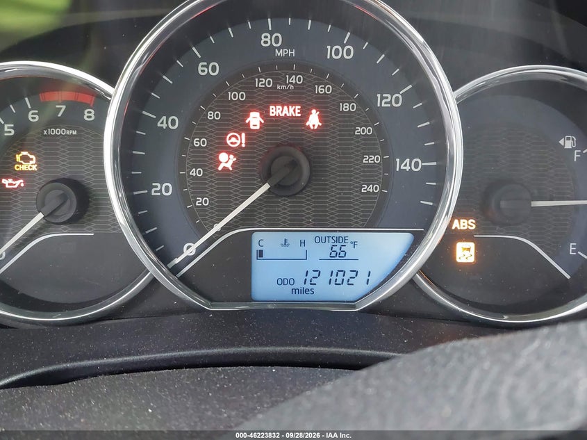 TOYOTA COROLLA - zdjęcie 15