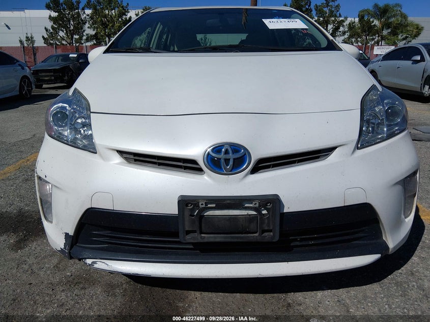 TOYOTA PRIUS - zdjęcie 12