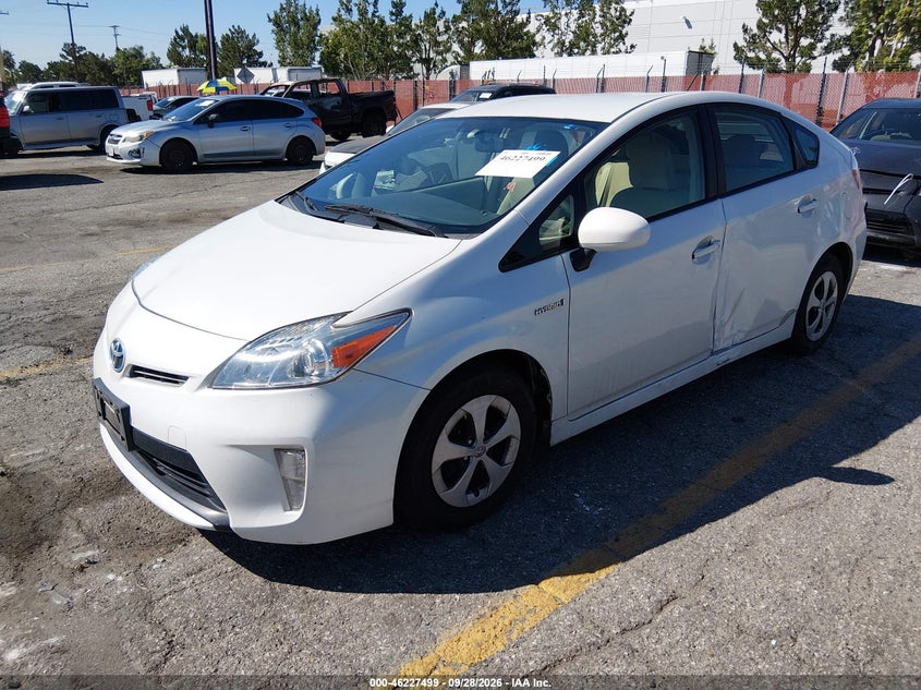 TOYOTA PRIUS - zdjęcie 2
