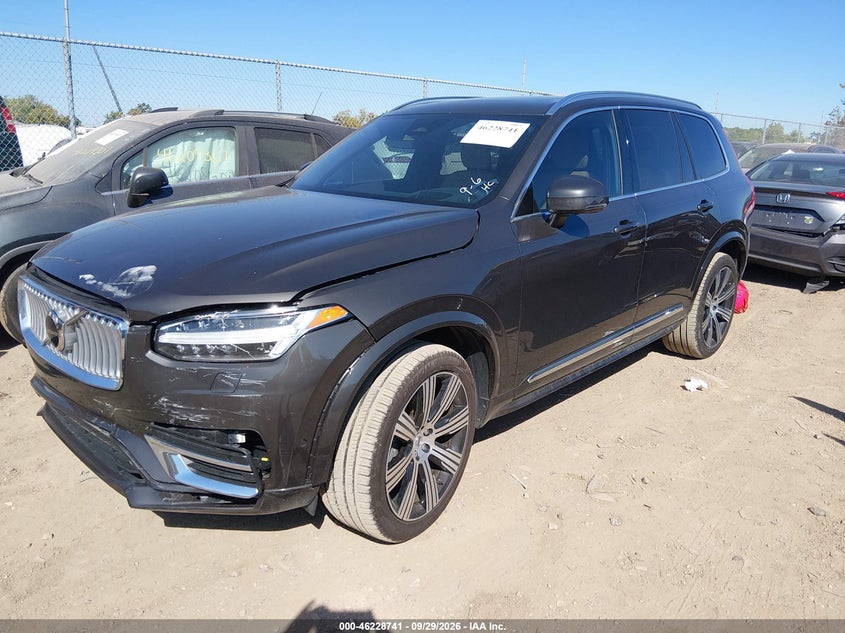 VOLVO XC90 - zdjęcie 2