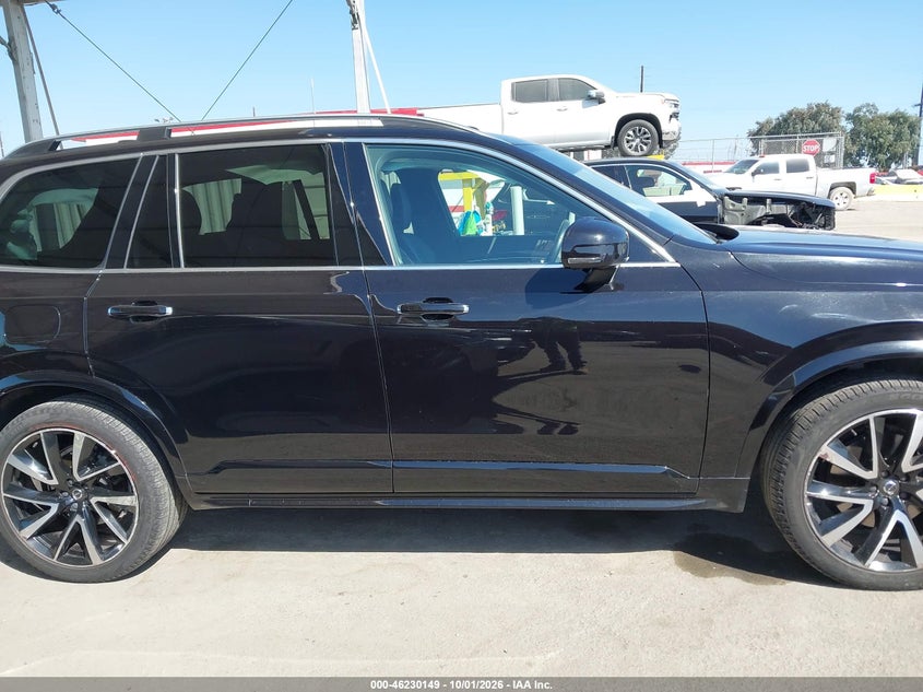 VOLVO XC90 - zdjęcie 13