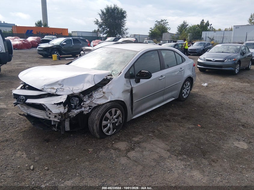 TOYOTA COROLLA - zdjęcie 2