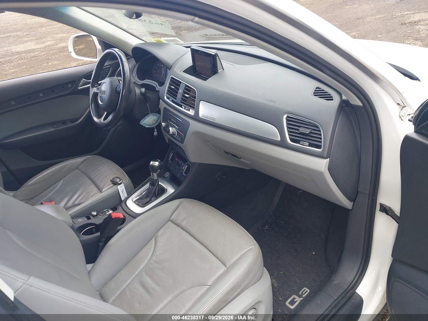 AUDI Q3 - zdjęcie 5