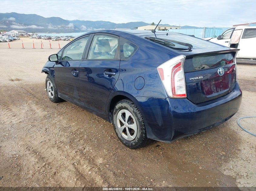 TOYOTA PRIUS - zdjęcie 3